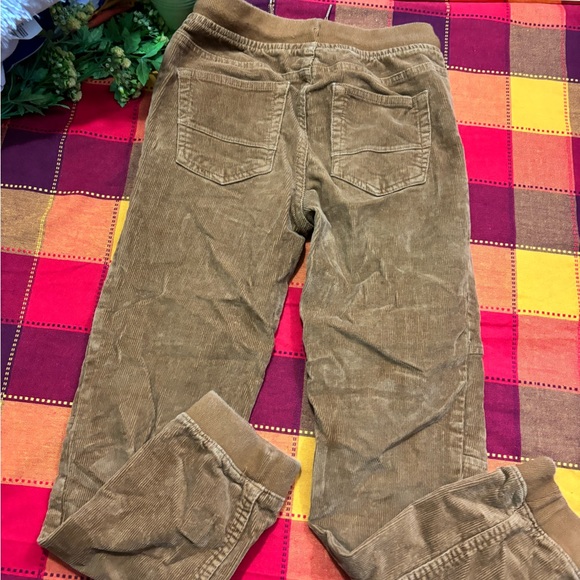 Boys Corduroy Jogger pant - Picture 3 of 10